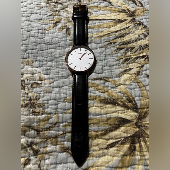 David Wellington 40mm Watch - Picture 1 of 4